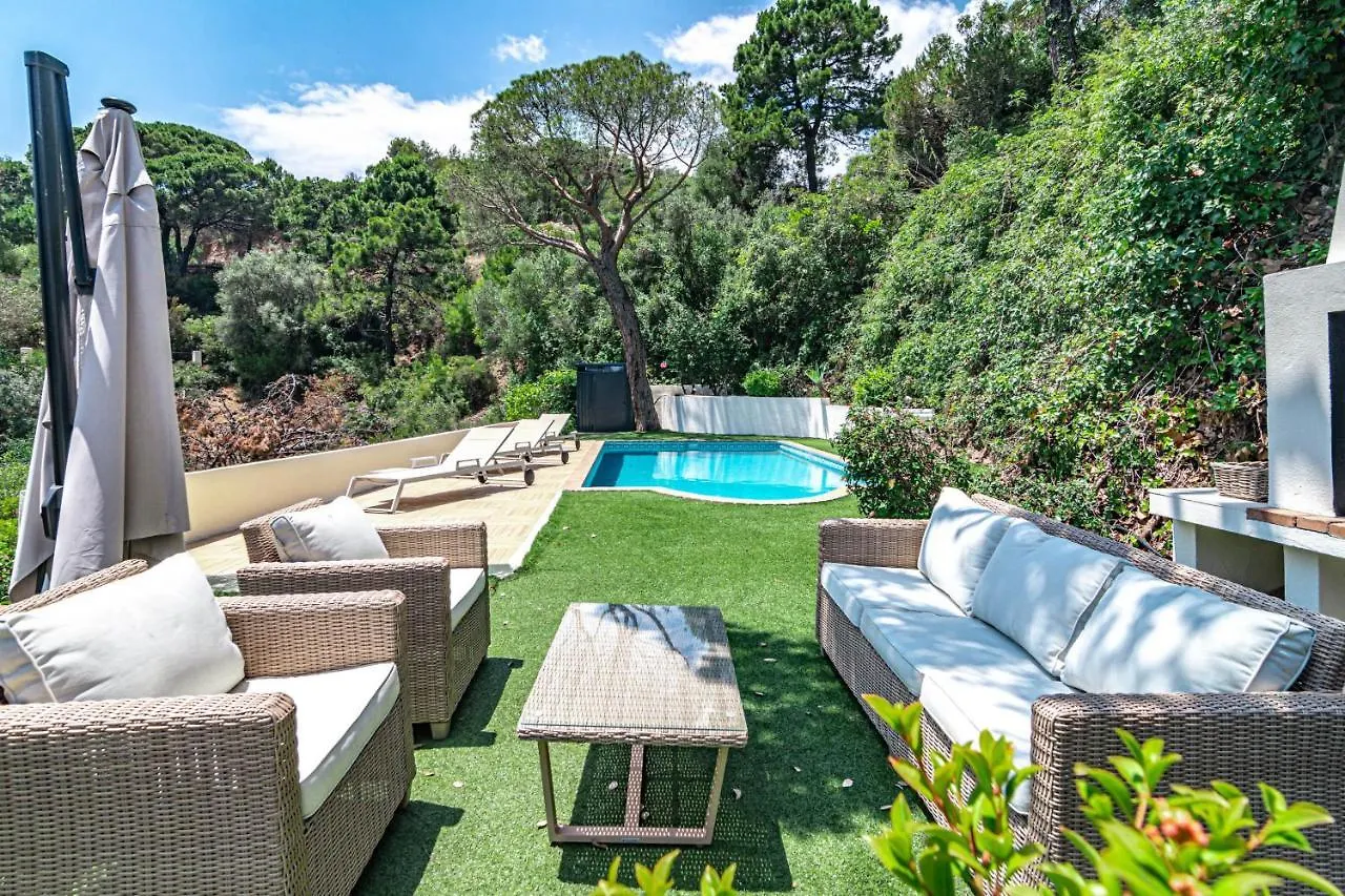 Exclusive 6 Bedroom Modern Chic Villa With A Private Pool And Amazing Ocean View Benahavis