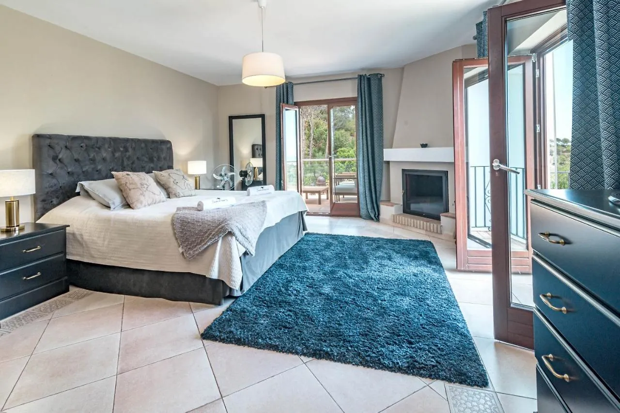 Exclusive 6 Bedroom Modern Chic Villa With A Private Pool And Amazing Ocean View Benahavis