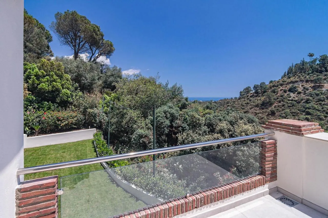 Exclusive 6 Bedroom Modern Chic Villa With A Private Pool And Amazing Ocean View Benahavis 0*,  Spain