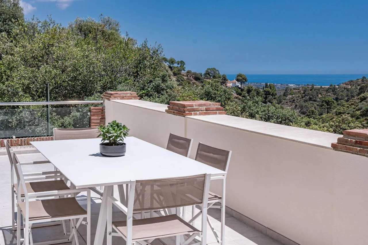 Exclusive 6 Bedroom Modern Chic Villa With A Private Pool And Amazing Ocean View Benahavis 0*,  Spain