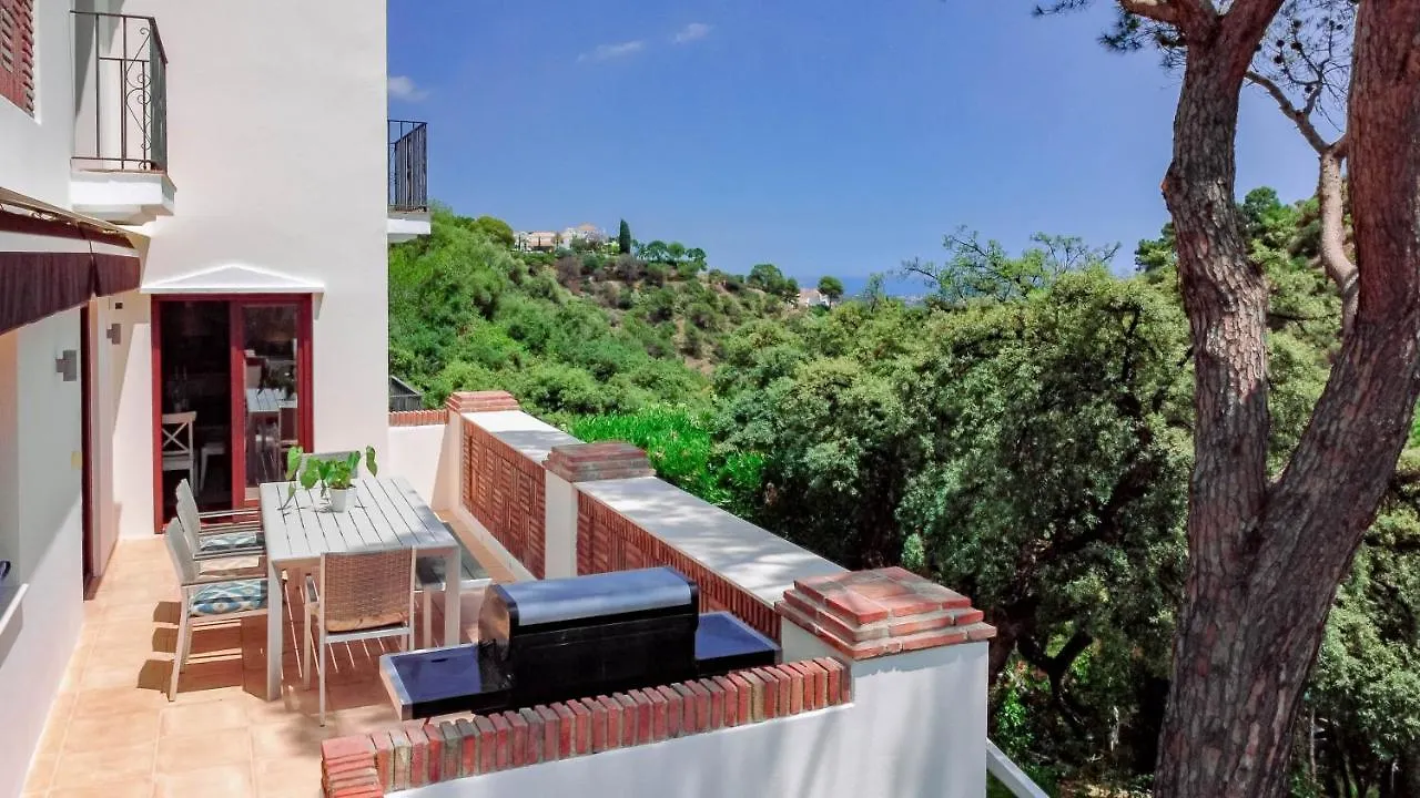 Exclusive 6 Bedroom Modern Chic Villa With A Private Pool And Amazing Ocean View Benahavis