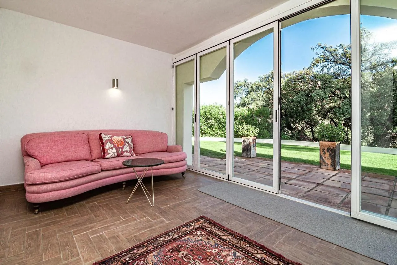 Exclusive 6 Bedroom Modern Chic Villa With A Private Pool And Amazing Ocean View Benahavis 0*,