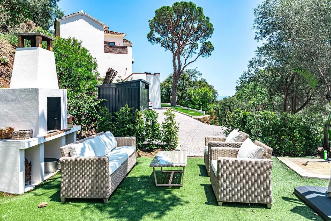 Exclusive 6 Bedroom Modern Chic Villa With A Private Pool And Amazing Ocean View Benahavis Spain
