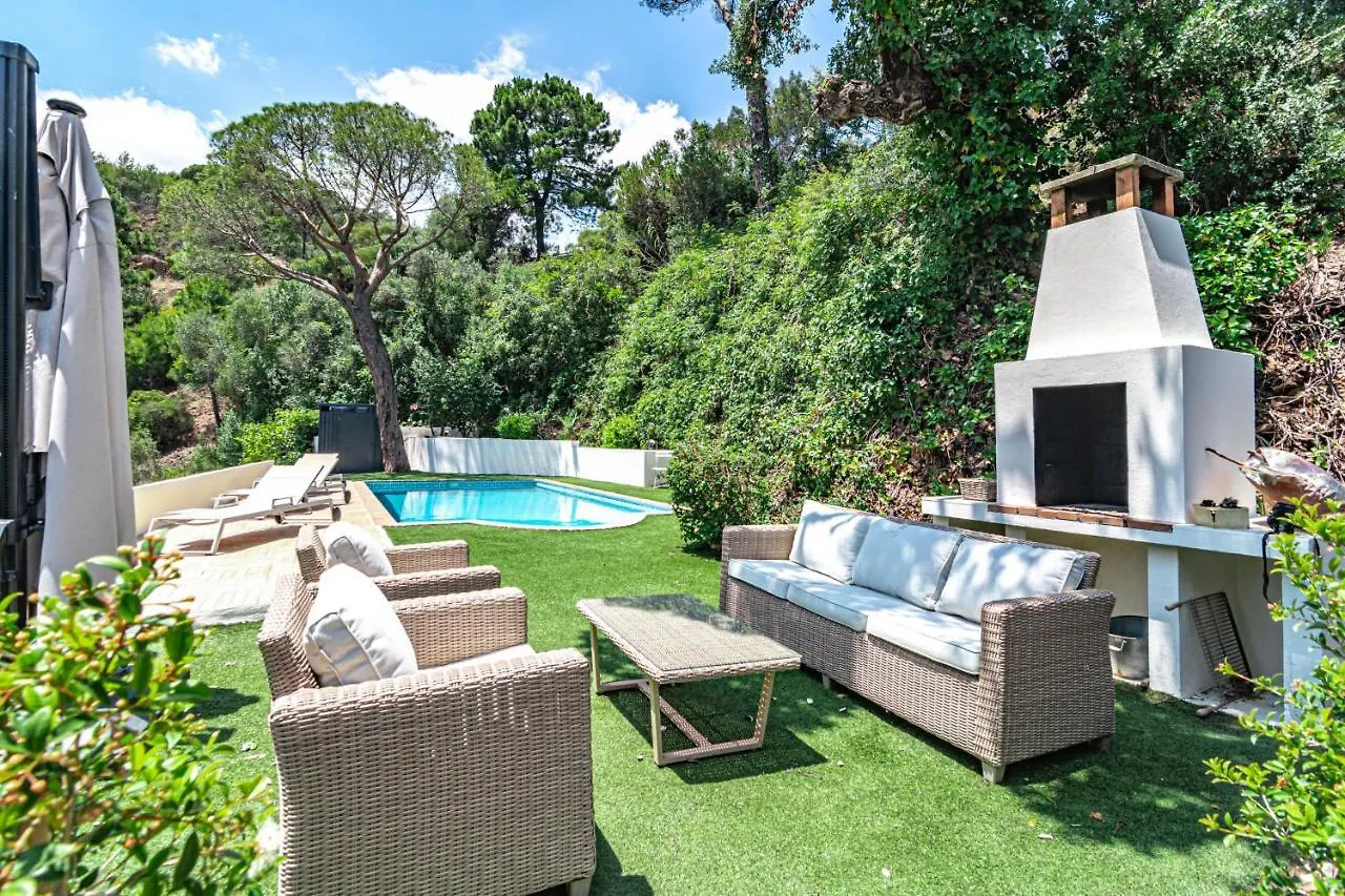 Exclusive 6 Bedroom Modern Chic Villa With A Private Pool And Amazing Ocean View Benahavis
