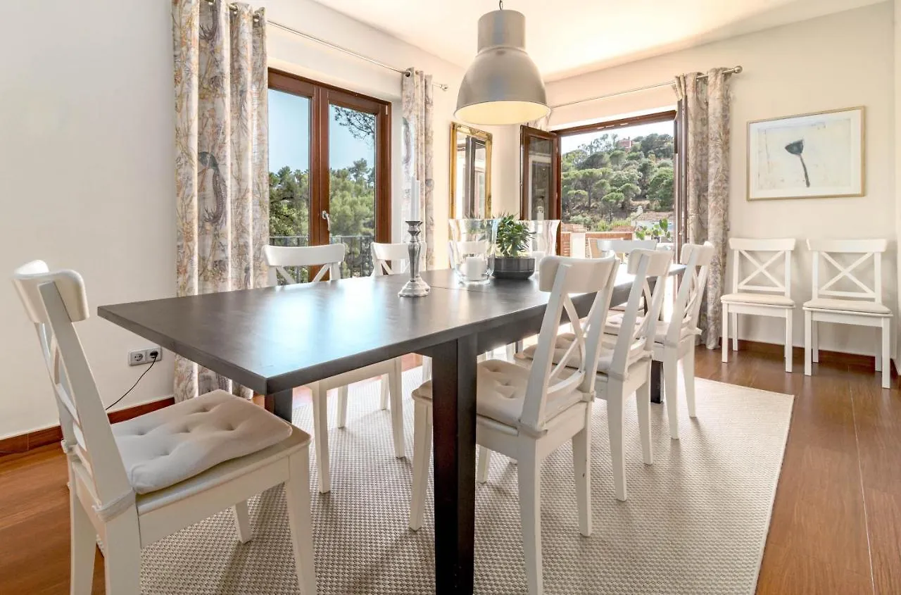 Exclusive 6 Bedroom Modern Chic Villa With A Private Pool And Amazing Ocean View Benahavis