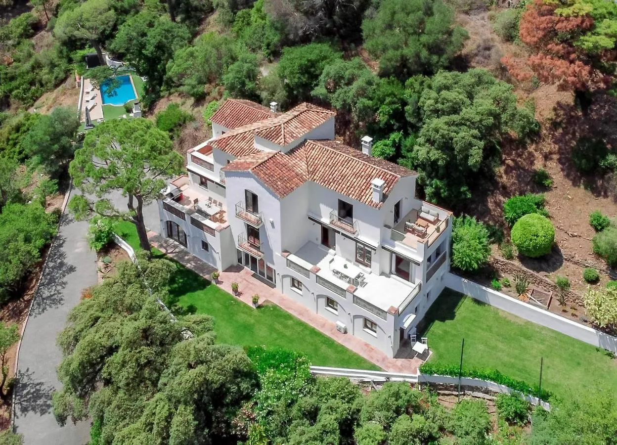 Exclusive 6 Bedroom Modern Chic Villa With A Private Pool And Amazing Ocean View Benahavis Spain