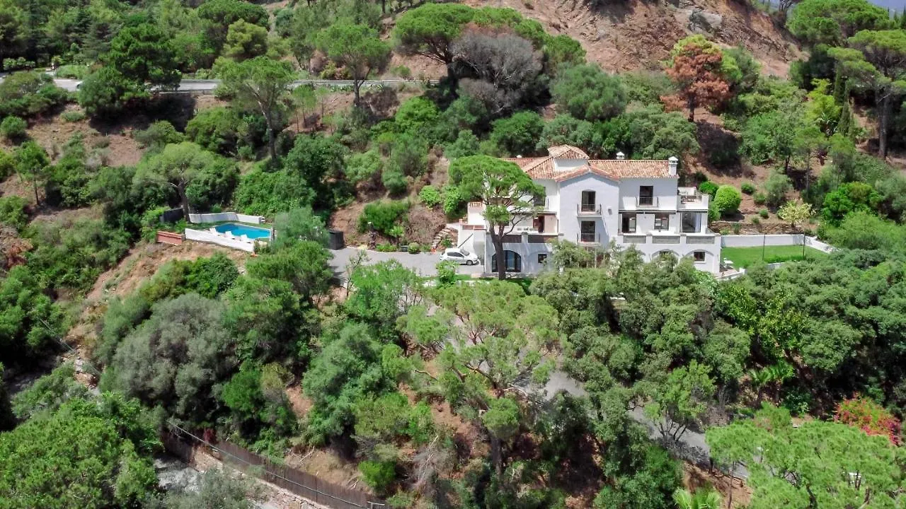 Exclusive 6 Bedroom Modern Chic Villa With A Private Pool And Amazing Ocean View Benahavis 0*,