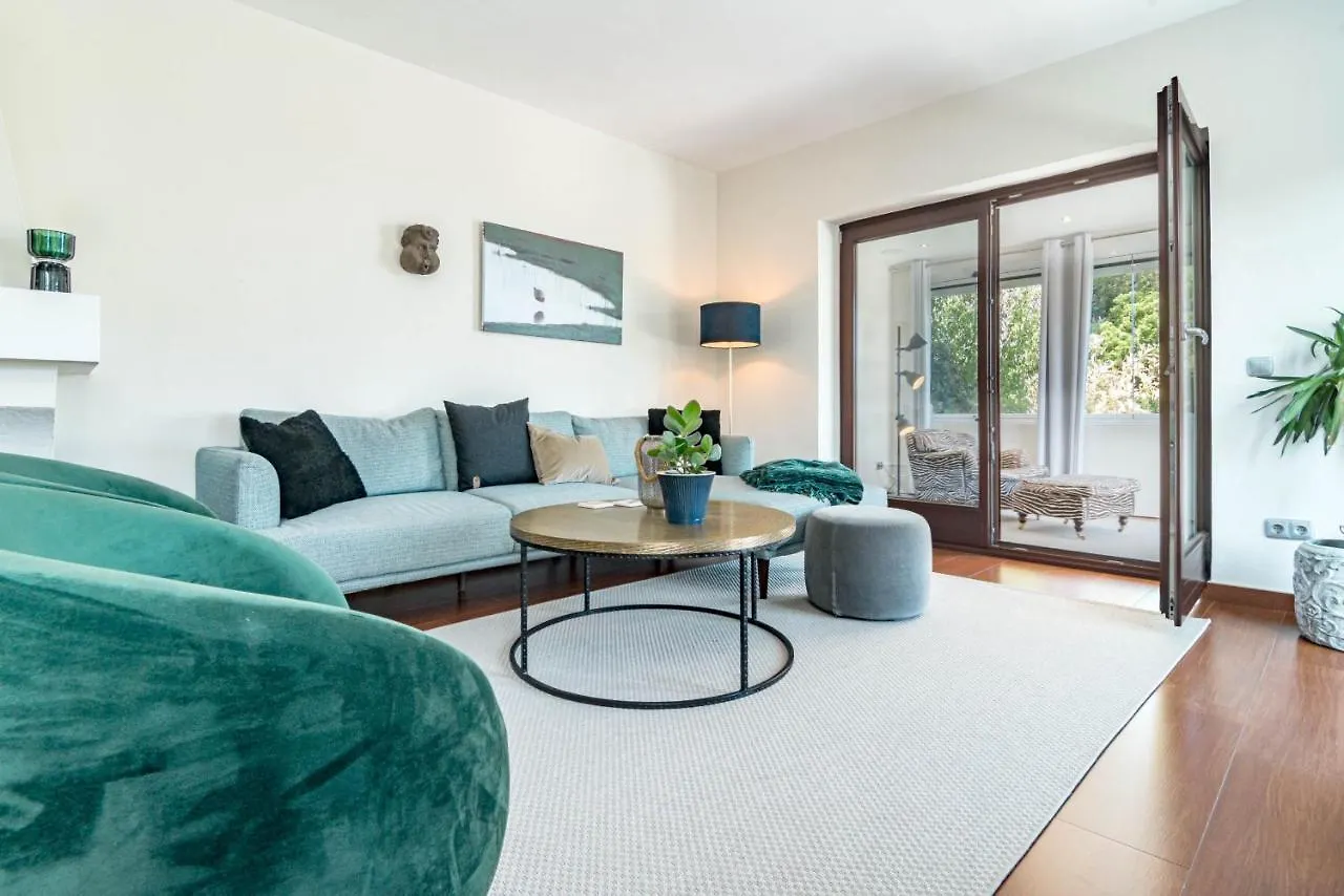 Exclusive 6 Bedroom Modern Chic Villa With A Private Pool And Amazing Ocean View Benahavis
